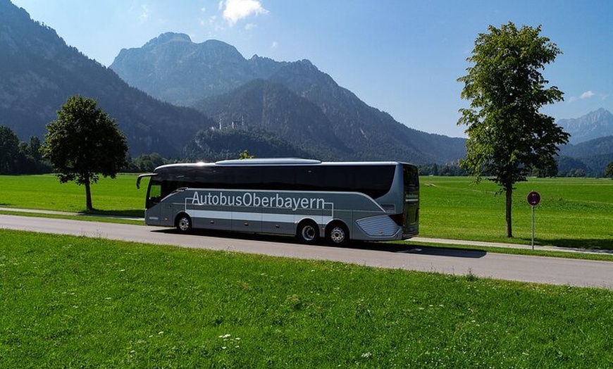 Image 11: Tagesausflug von München nach Neuschwanstein und zum Schloss Linderhof