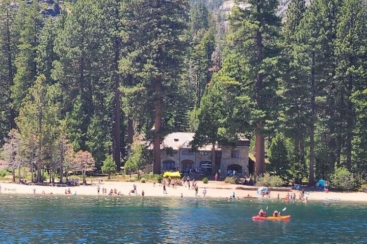 Emerald Bay Private Boat Tours