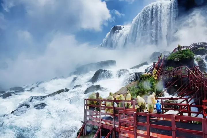Best of Niagara Falls USA Tour with Cave & Maid of the Mist Boat