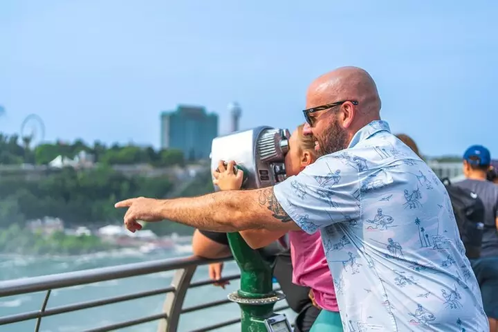 Niagara Falls: USA + Canada Tour with Cave, Boat Ride and Lunch