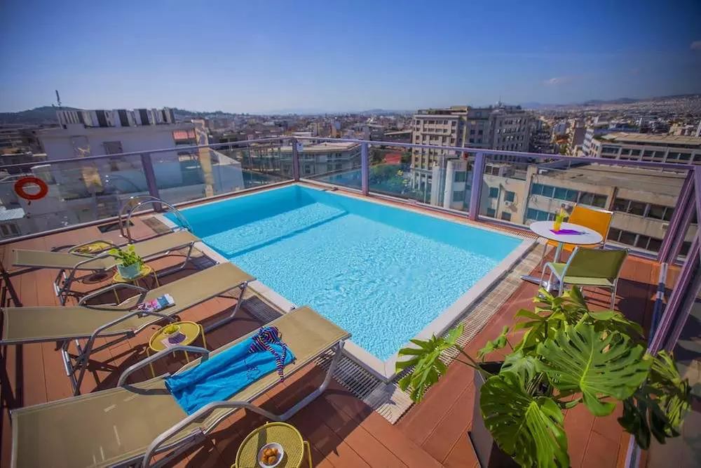 ✈ ATHENE EN OMGEVING | Athene - Novus City Hotel 4*, 2 nachten - Rooftop zwembad - Primary Image