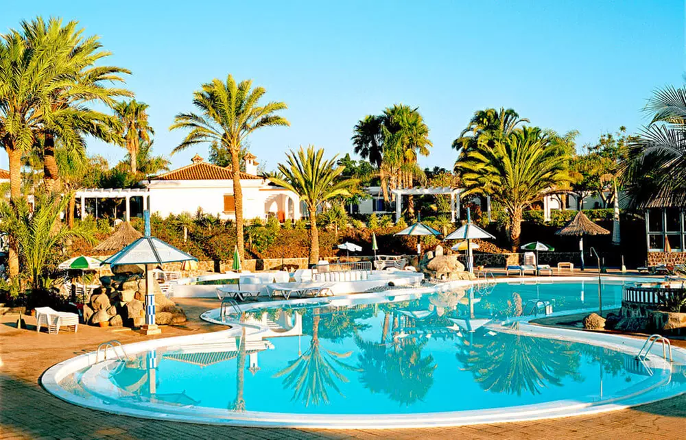 ✈ GRAN CANARIA | Maspalomas - Hotel Dunagolf Suiten 4*, 4 Nächte - Ideal für Familien - Primary Image
