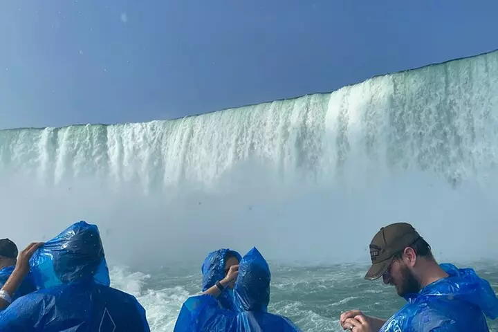 American Made Tour - Iconic Boat Ride, Cave of the Winds and More - Primary Image