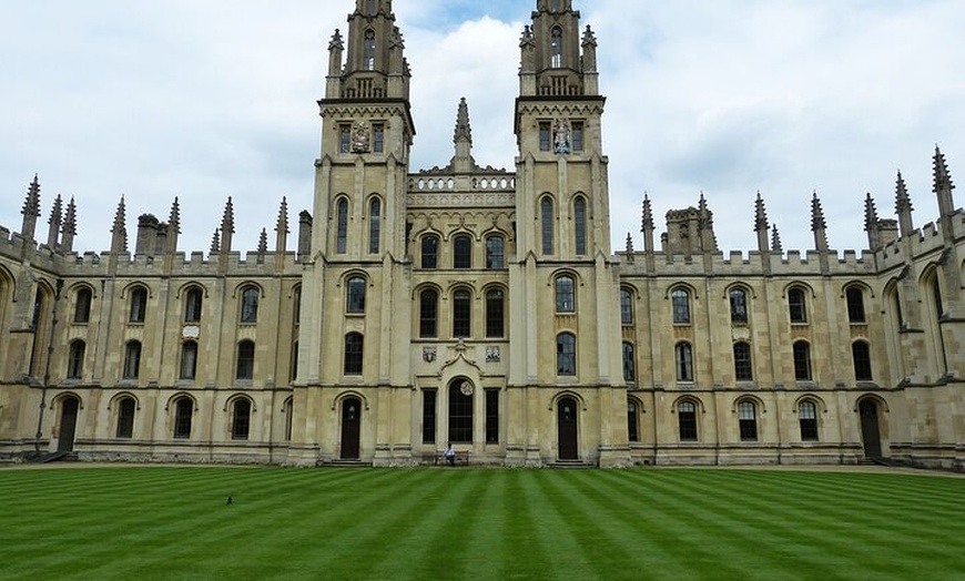 Image 11: Private Oxford Tour Transport and Entry Included