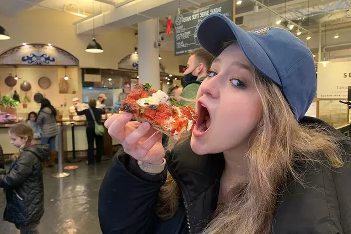 Foods of NY Tours Chelsea Market Food Tour & High Line Park