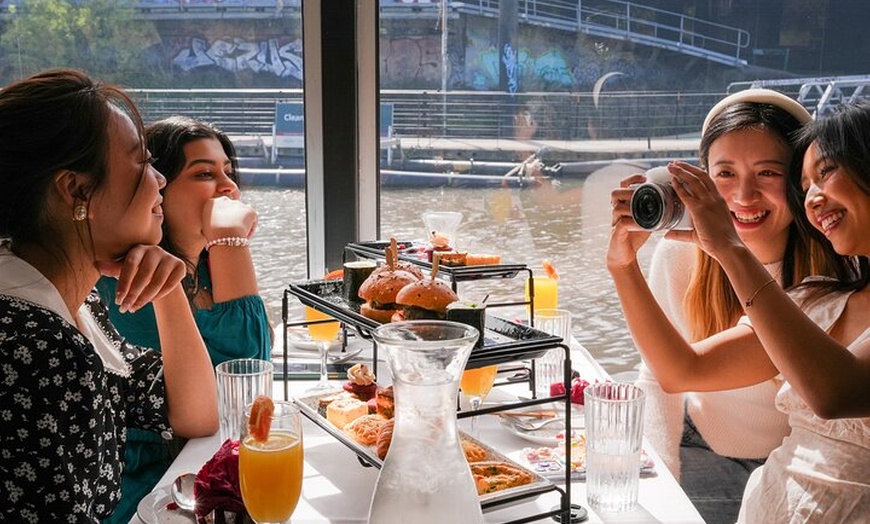 Image 5: Bottomless Brunch Afloat in Melbourne