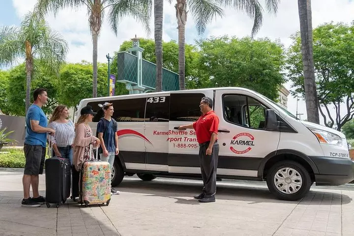 Shared Airport Arrival Transfer: LAX International Airport to Anaheim, Buena Park or Garden Grove - Primary Image