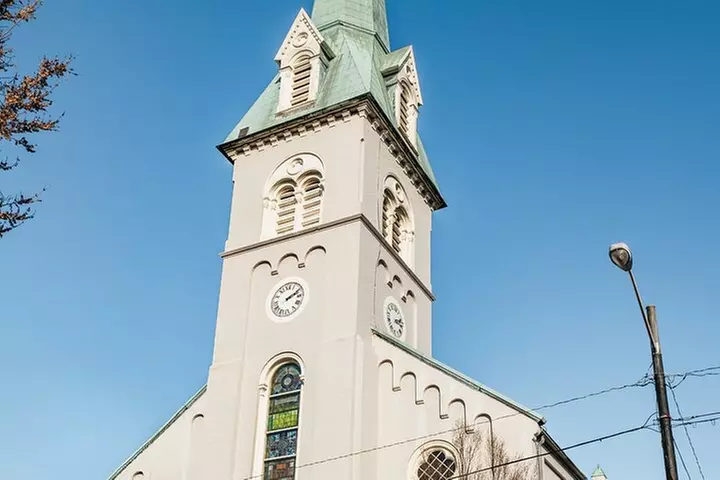 Ghosts of Fredericksburg, Virginia: A Self-Guided Walking Tour