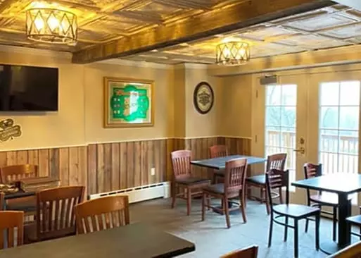 5% Cash Back at Boyer's Tavern