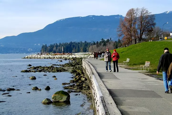 Cycling the Seawall: A Self-Guided Audio Tour Along the Stanley Par...
