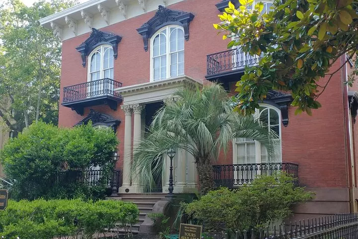 Bloody Murder Savannah Pub Crawl