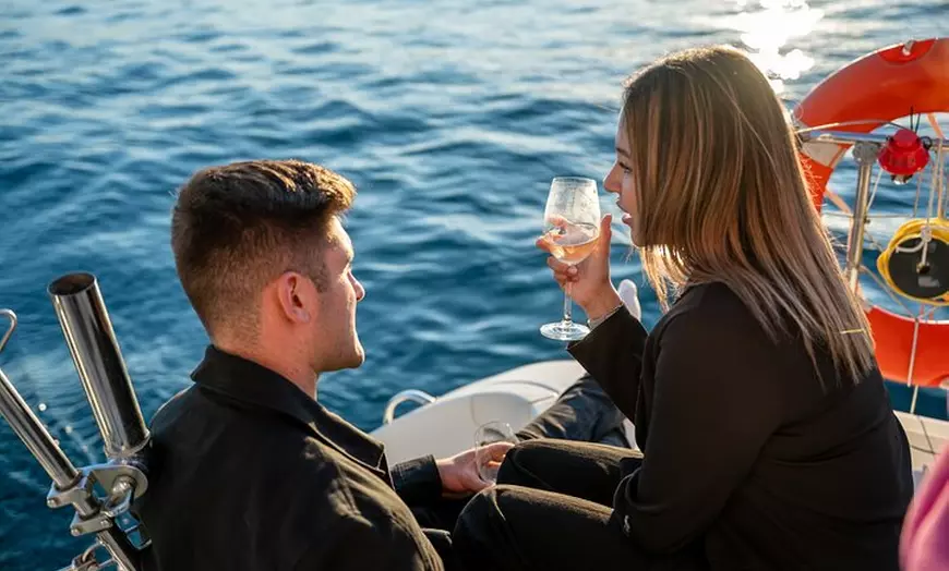 Image 6: Crucero en barco, vino y tapas incluidos