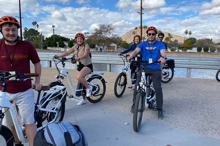 Scottsdale & McCormick Ranch E-Bike Tour - 2 Hours