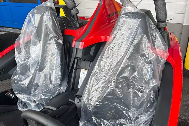 Polaris Sling Shot Rental - SL w/ Tech Package - Metalic Red