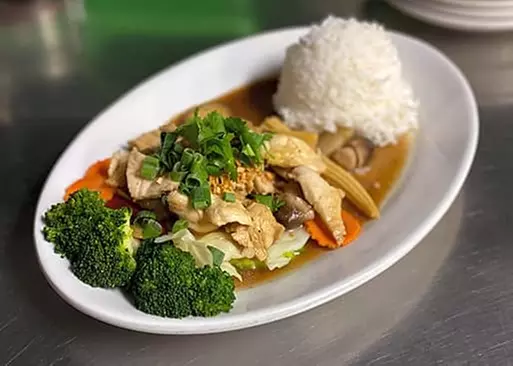 5% Cash Back at Hideko Sushi-Thai