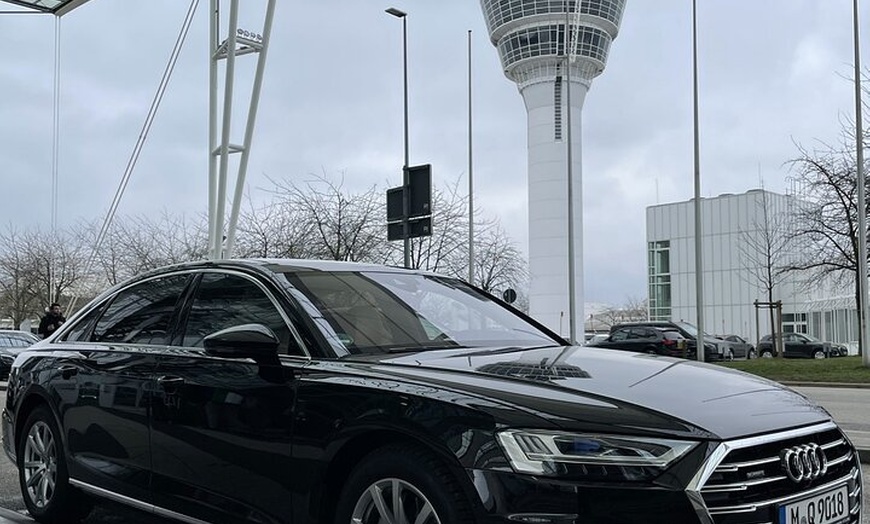 Image 4: Chauffeurservice Schlössertour München Neuschwanstein Linderhof