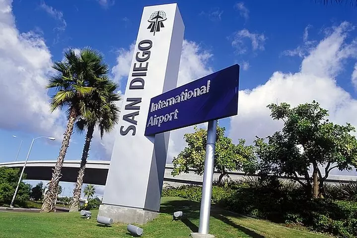 San Diego Airport Private Transportation - Primary Image