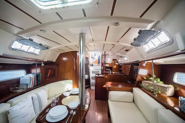 Private Luxury Yacht Charters, BYOB & Dolphins