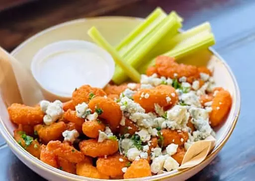5% Cash Back at Fuller's Raw Bar