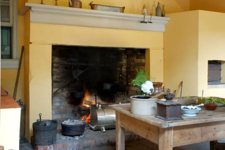 Urban Enslavement Tour at Hermann Grima House