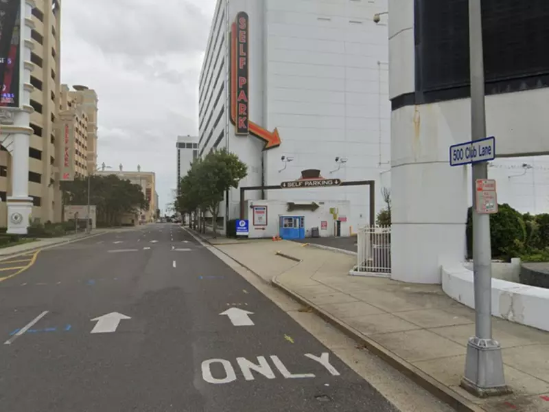 Parking at 22 S. Missouri Ave. Lot - Primary Image