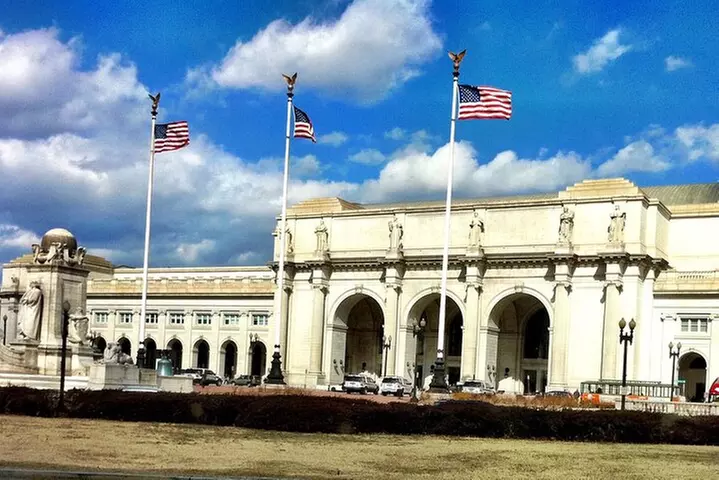 3-Hour Small Group Memorial Tour in Washington, D.C. - Second Medium