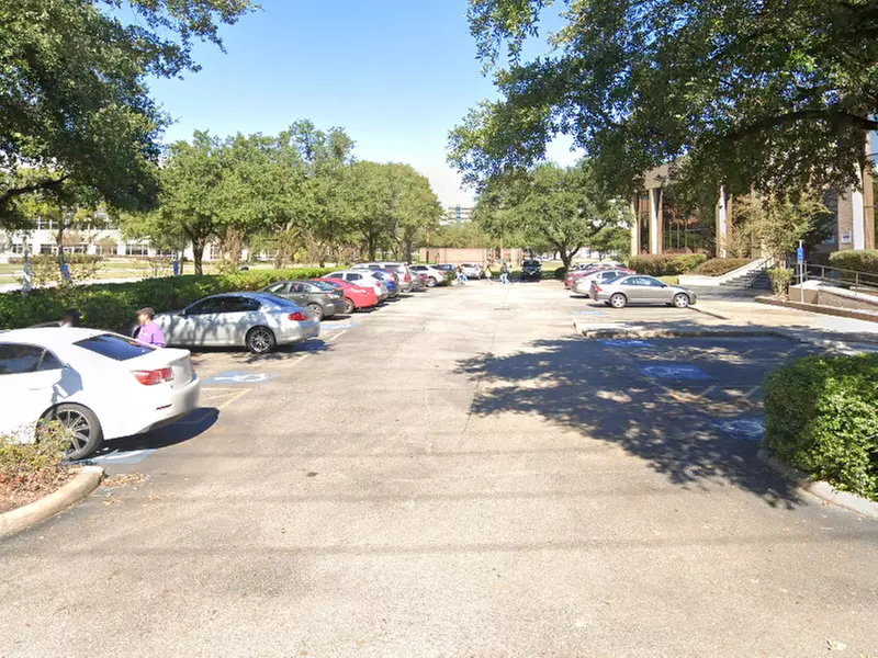 Parking at Fannin South Professional Building Lot - Valet