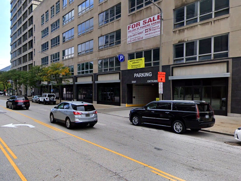 Parking at Lincoln Garage