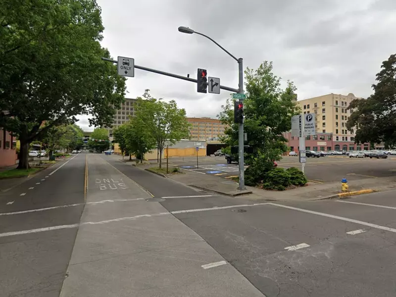 Parking at [E713] Behind Old Greyhound -10th and High Lot