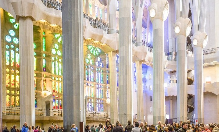 Image 10: Recorrido guiado rápido por la Sagrada Familia