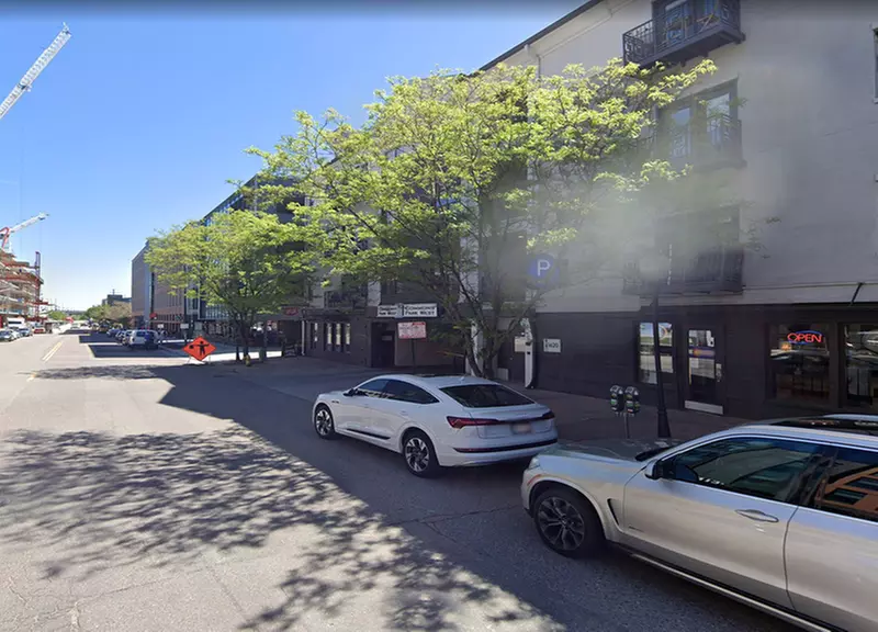 Parking at Commons Park West Garage (Lot B) - Primary Image