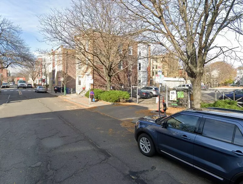 Parking at Bishop Allen Lot