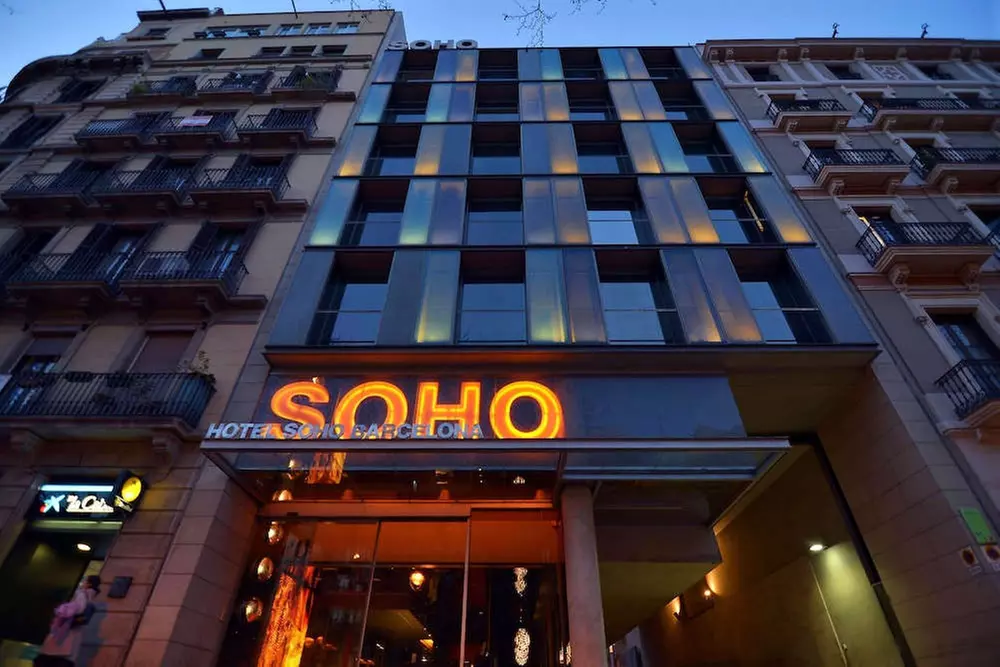 ✈ SPANIEN | Barcelona - Hotel Soho Barcelona 3*, 2 Nächte - Stadtze...