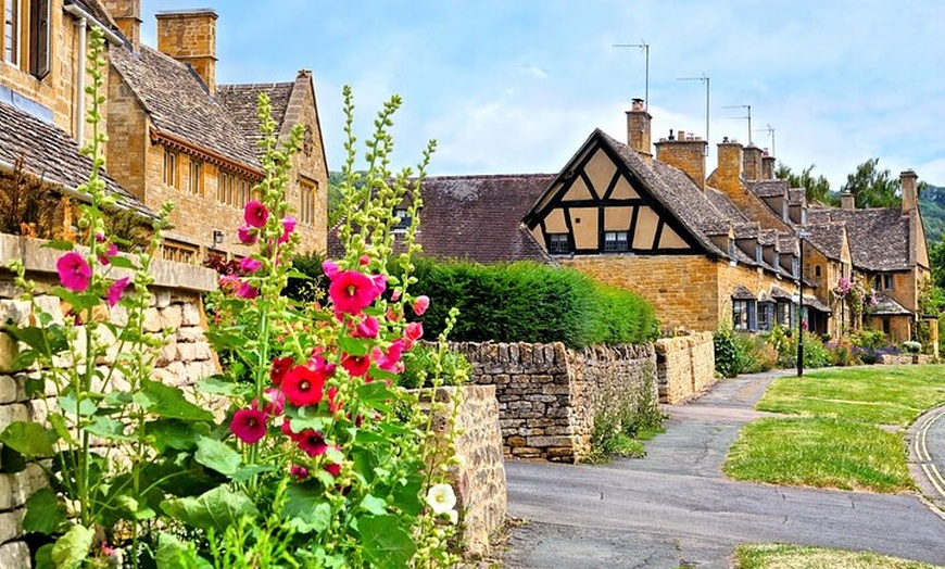 Image 2: Explore The Cotswolds: Private Day Trip from London