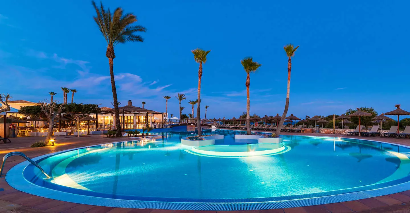 ✈ MINORQUE | Punta Prima - Insotel Punta Prima Resort & Spa 5*, 3 n...