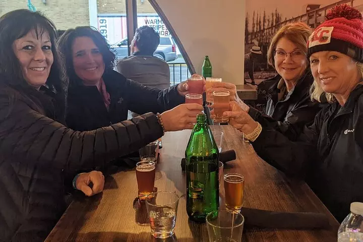 Spenard Neighborhood FOOD & TRUE CRIME Walking Tour - Primary Image