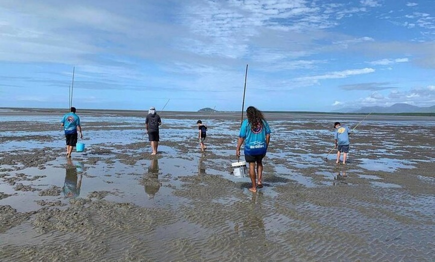 Image 6: Aboriginal Fishing & Beach Day Tour+ Daintree Crocodile Cruise