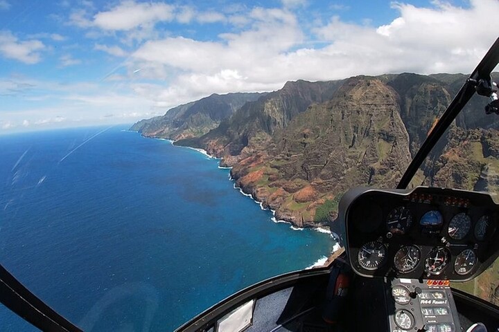 Kauai Private Doors-Off Helicopter: Ultimate Waterfalls & Canyons