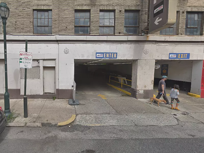 Parking at 2027 Sansom St. Garage