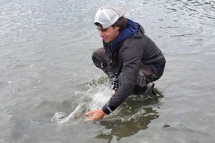 Alaskan Salmon 8-Hour Fishing Experience