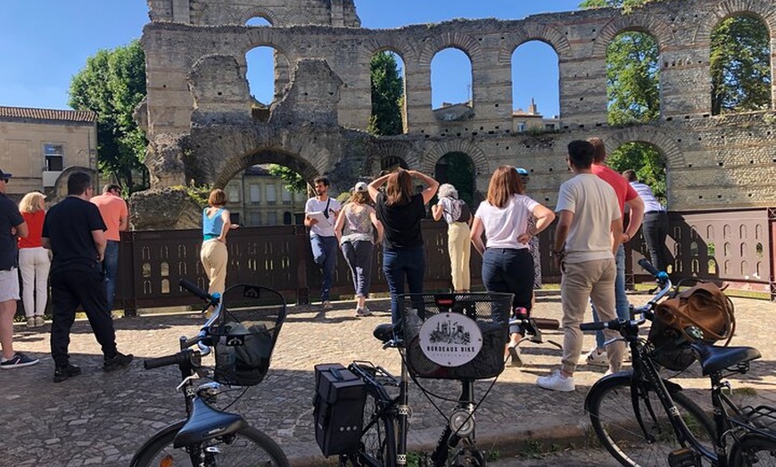 Image 5: L'Essentiel de Bordeaux à vélo avec un guide local