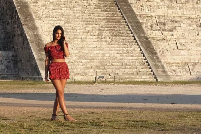 Chichén Itzá private tour, snorkeling cenote and Valladolid town - Primary Image