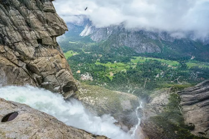 Yosemite National Park Self Guided Driving Audio Tour Guide
