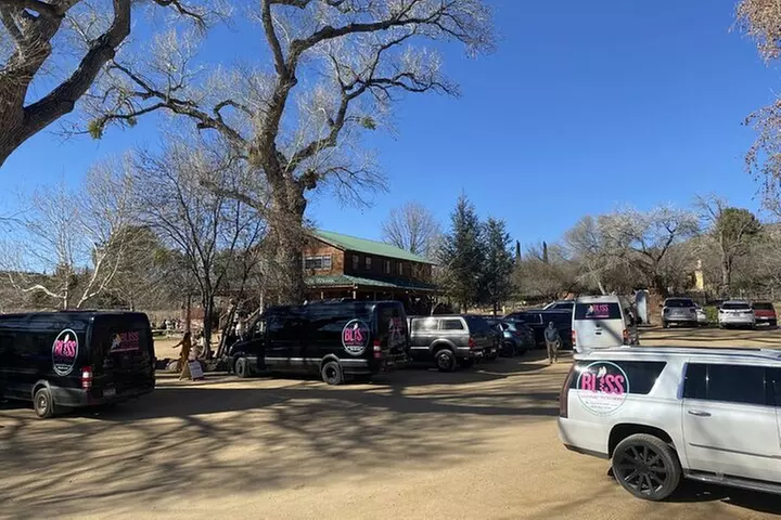 Bliss - Sedona's Most Luxurious Wine Tour - Lunch Included!