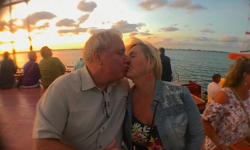 Image 43: 2x1 Romantic Columbus Dinner on the Lagoon aboard Spanish Galleon