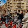 Image 3: Barcelona: Recorrido en bicicleta o eBike, lugares de interés y pun...