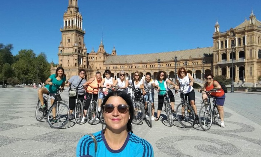 Image 3: Alquiler de bicicletas en Sevilla. Puede escoger entre 5 puntos dis...