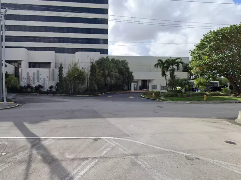 Parking at Sheraton Airport Lot