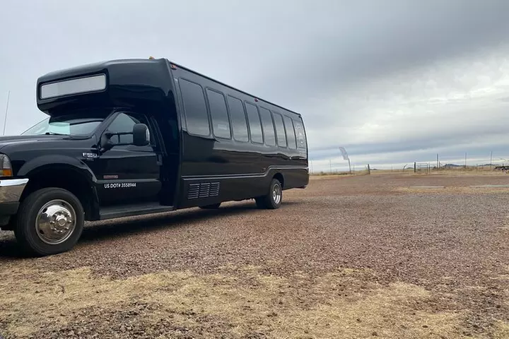 Arizona Winery All-Inclusive Tour with Lunch & Tastings