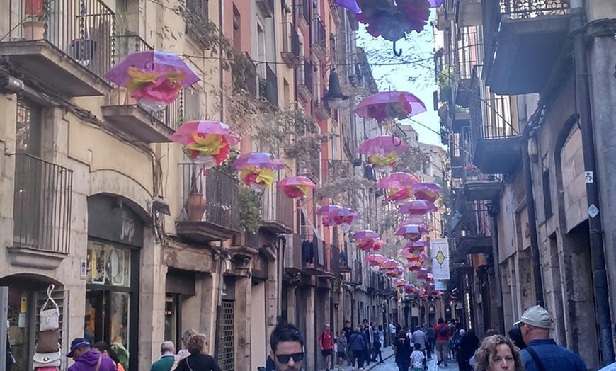 Image 14: Recorrido a pie por Girona para grupos pequeños